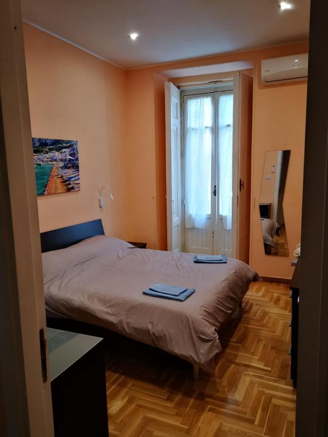 Casa Cupiello Via Chiaia - Casa Vacanze Ad Uso Esclusivo 那不勒斯 外观 照片